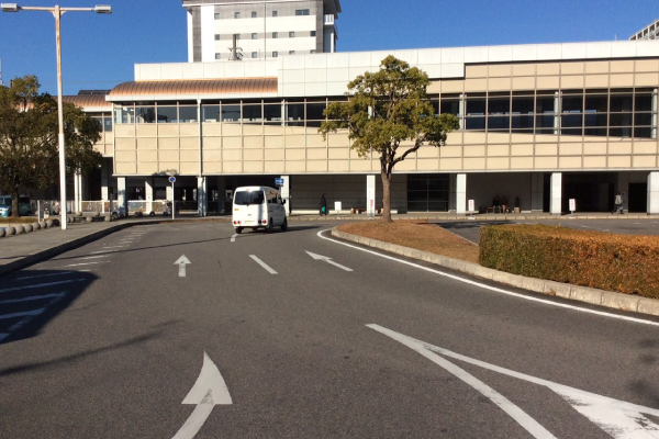 名鉄西尾駅東口