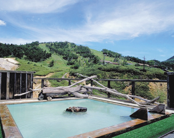 宿泊/信州らくらんぼ狩りと小布施散策 万座温泉【お１人様参加OK！】