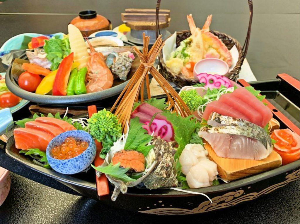 但馬の小京都出石と山陰で味わう日本海の美食　浜坂温泉