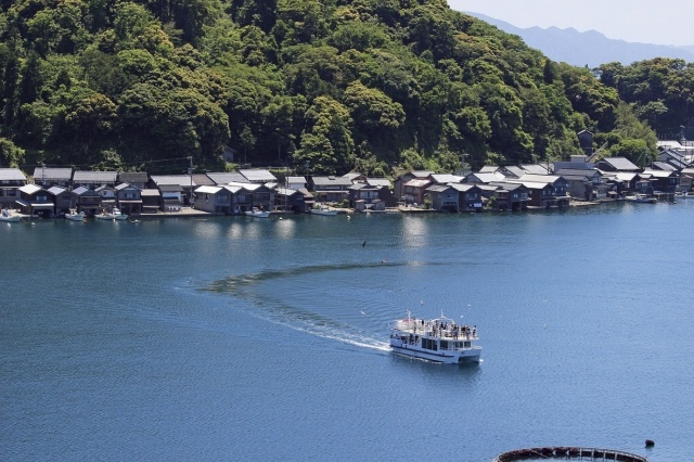 日帰り/ 海鮮うにしゃぶ＆のどぐろ御膳と伊根湾めぐり遊覧船（名古屋）