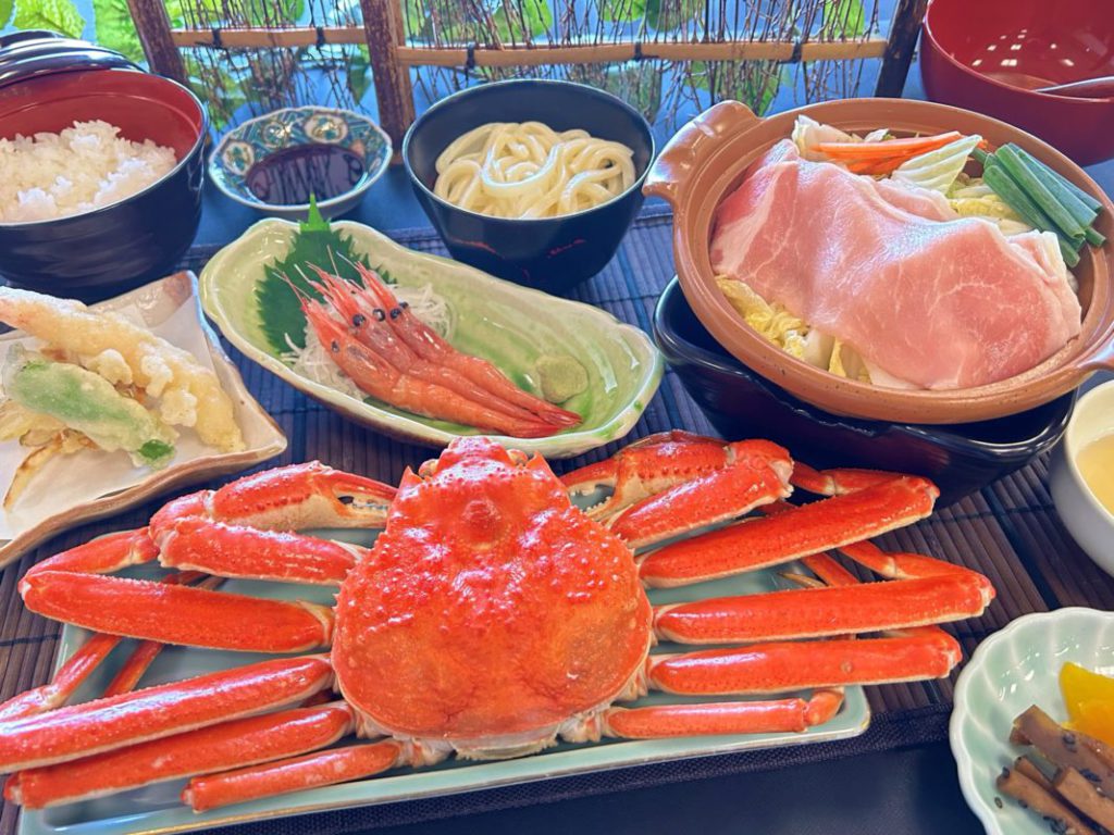 日帰り/石川  どど〜んと約500g本ずわいガニ 1杯付ランチとポカポカ山中温泉🎀2㌽