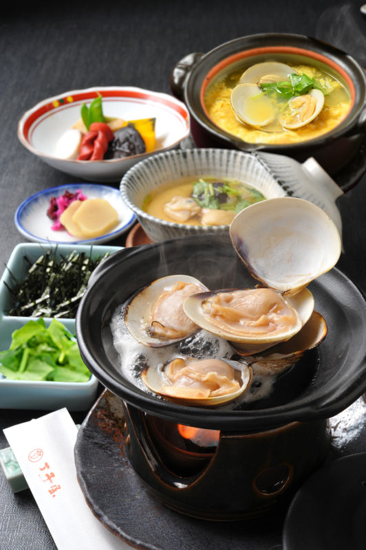 日帰り/創業180余年　桑名丁子屋はまぐり御膳と季節の花めぐり🎀２㌽