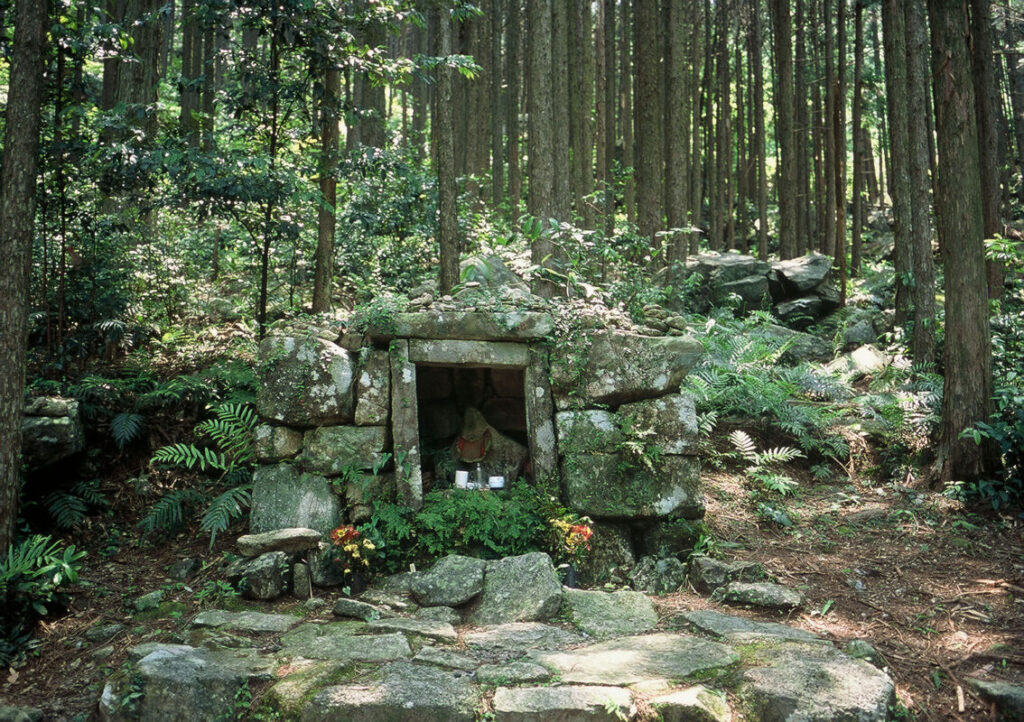 日帰り/≪ハイキングツアー≫ 熊野古道 馬越峠を歩こう