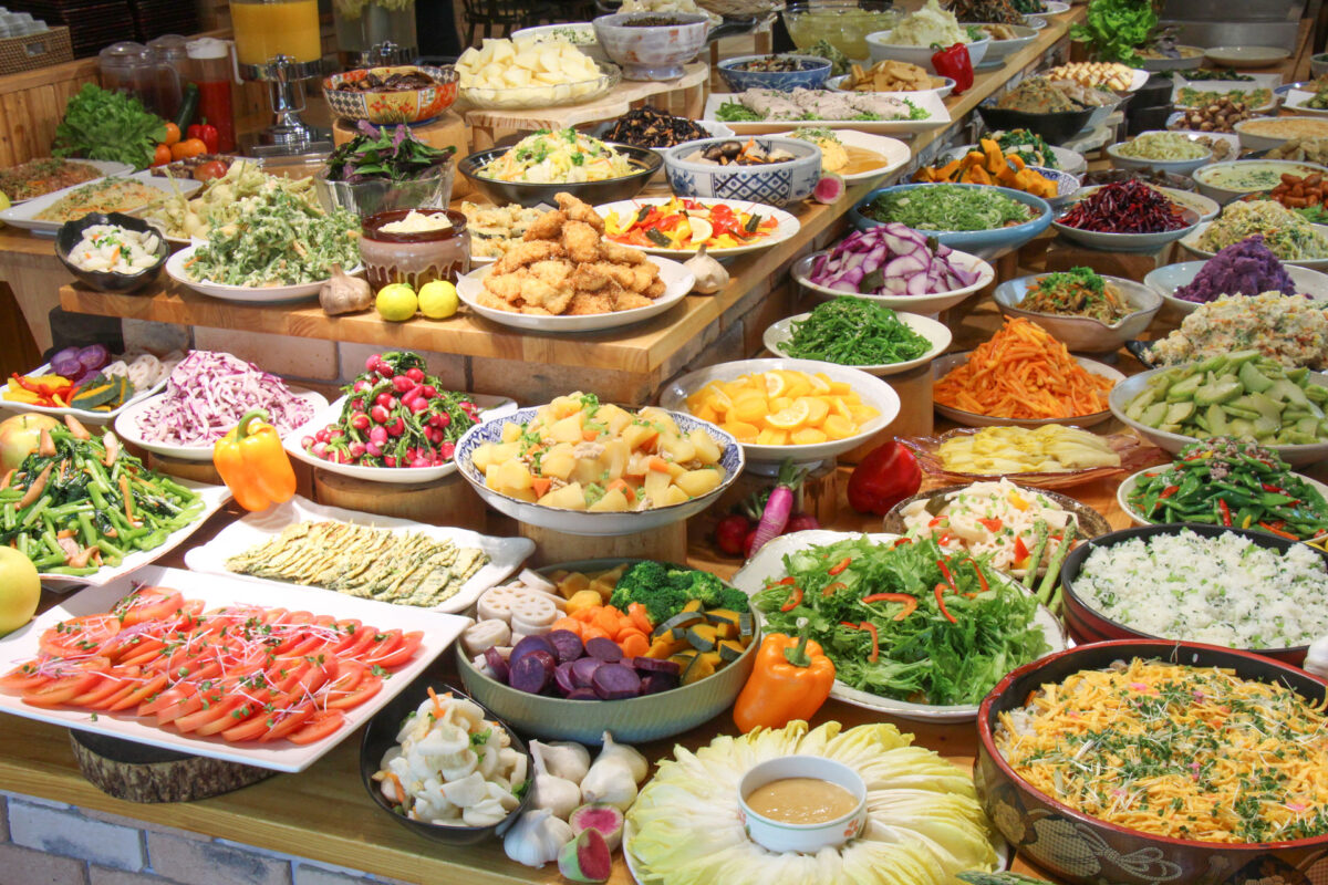 日帰り/南信州さくらんぼ狩りとちこり村ランチビュッフェ