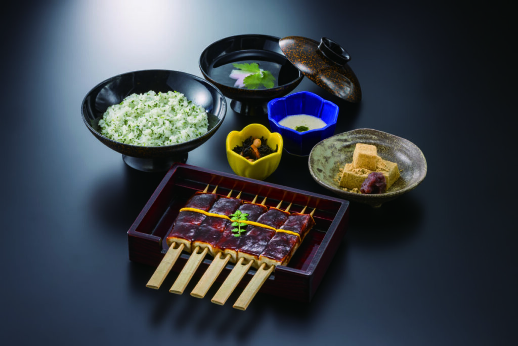 日帰り/こだわりの田楽ランチと伊良湖メロン狩り 全部で4玉付‼