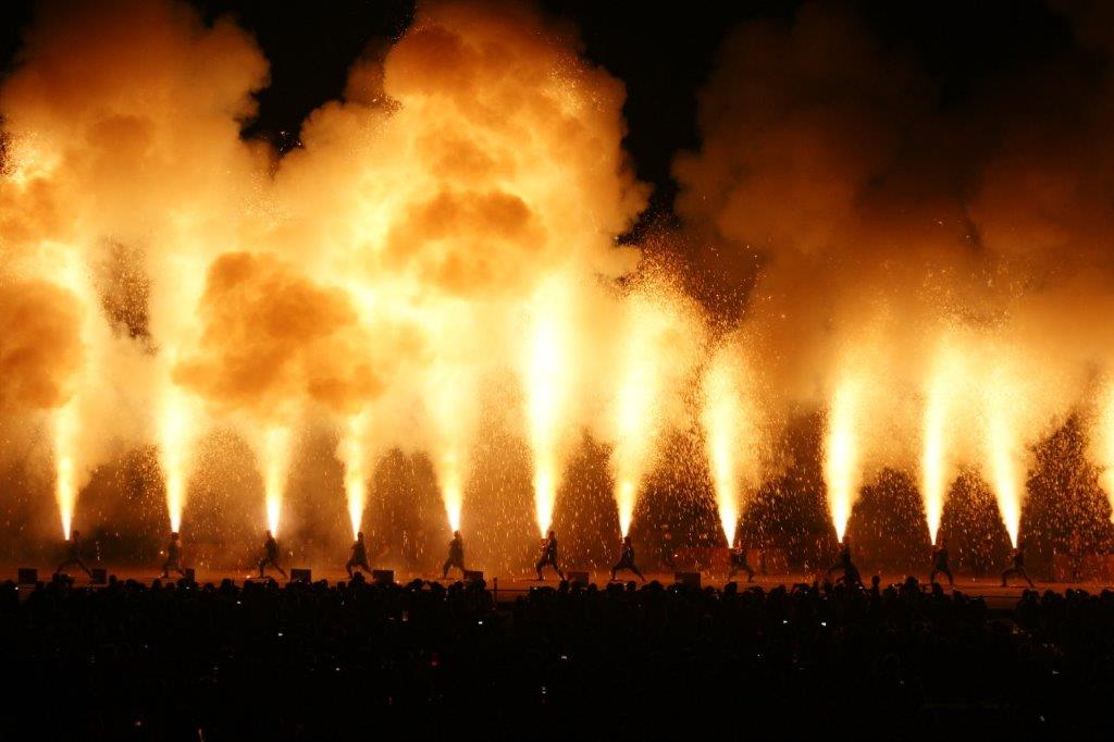 【日帰り】WEB予約限定　豊橋　炎の祭典　イスA席